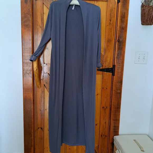 Maxi Length Open Cardigan - Picture 2 of 10